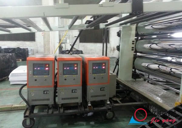 聚氨酯发泡专用模温机