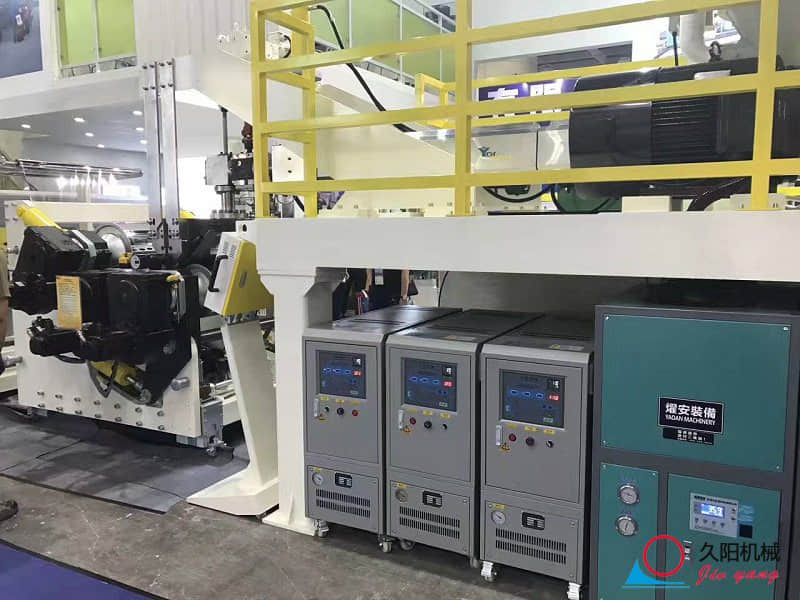 压铸机配套模温机