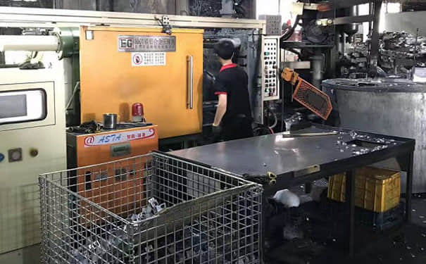 合金压铸模温机