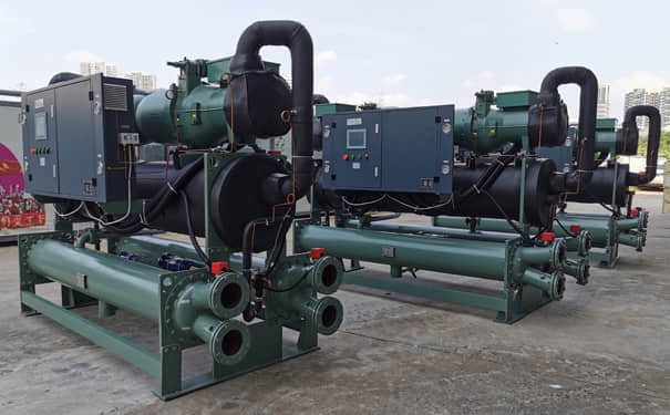 大型工业冷水机