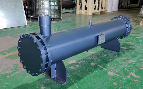 工业螺杆式冷水机-管壳式蒸发器